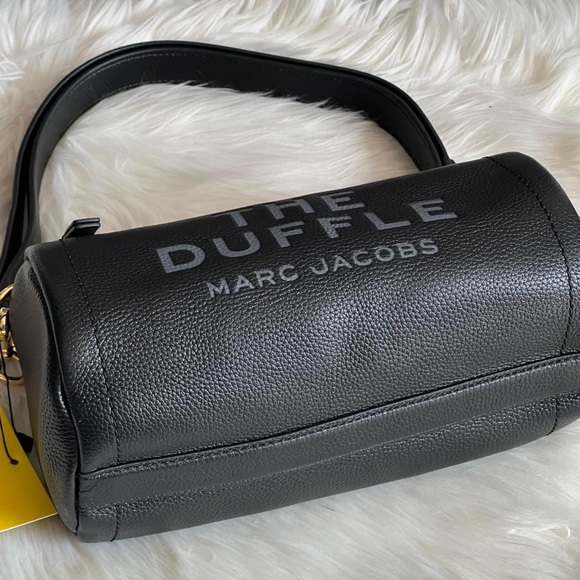💰SOLD - Marc Jacobs The Leather Duffle Bag - Picture 9 of 16